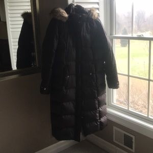 Eddie Bauer large cocoa long down puffer coat